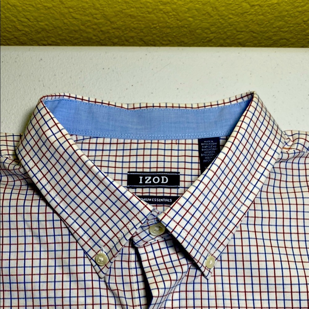 Izod Blue and White Casual Button Down Shirt